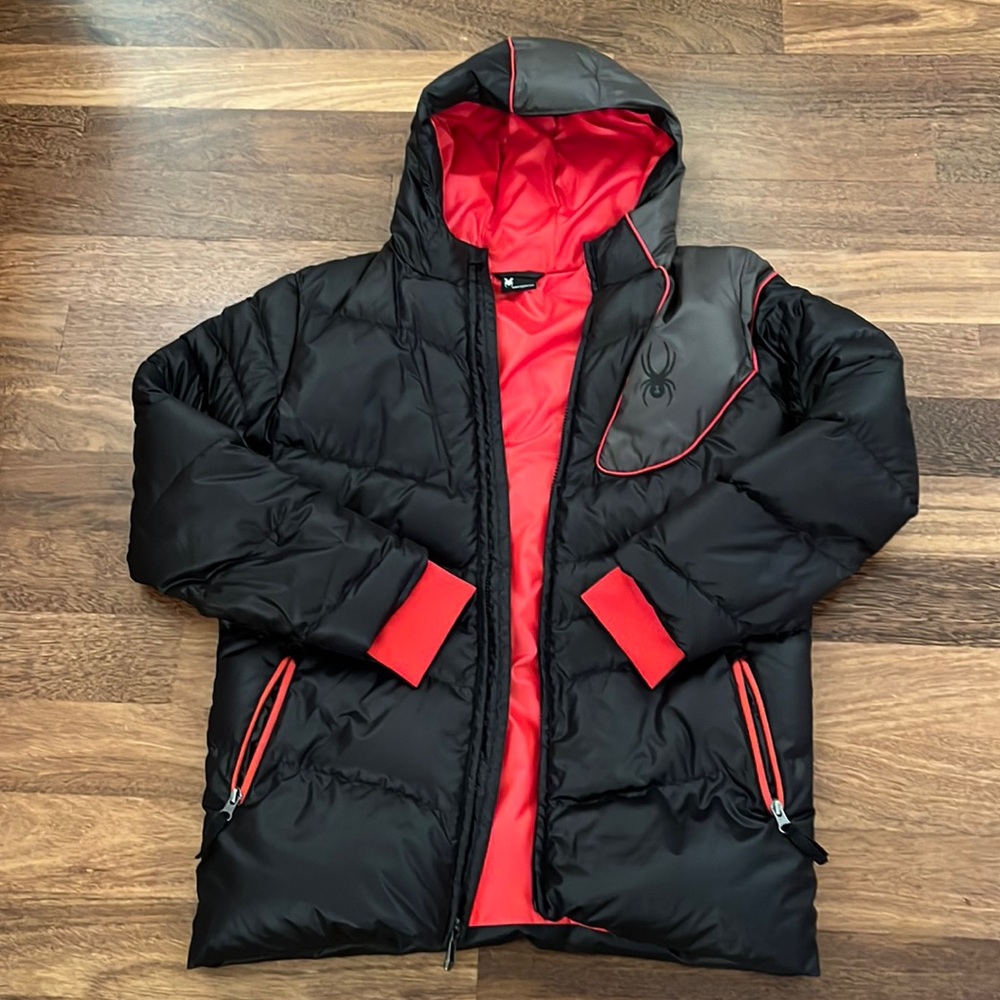 SPYDER down jacket for boys XXL brand NEW never worn; black + red trim and grey
